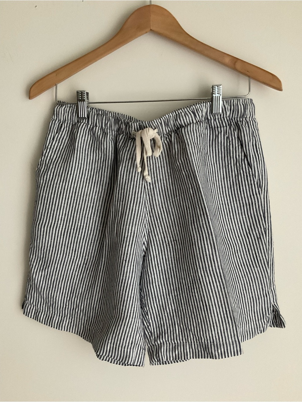 Alex Crane Linen Shorts Striped Drawstring Preppy Quiet Luxury SMALL - Picture 1 of 7
